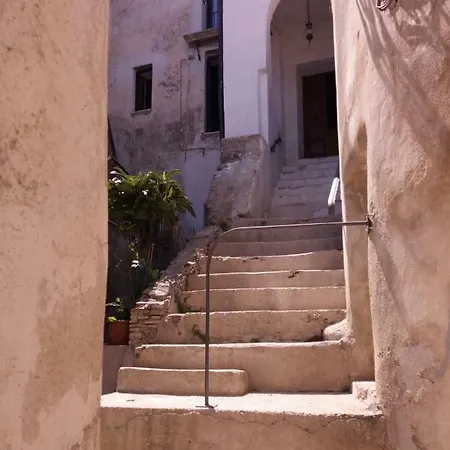 Torre Del Giglio Ferienhaus Rossano